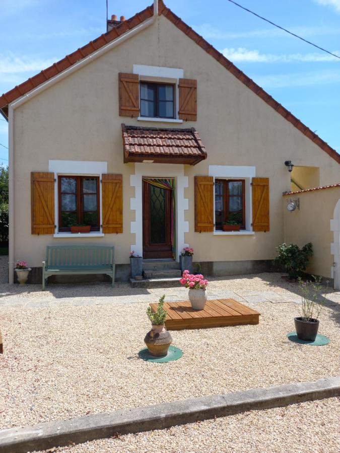 Chambres D' Hotes A Benaize Coulonges  Bagian luar foto