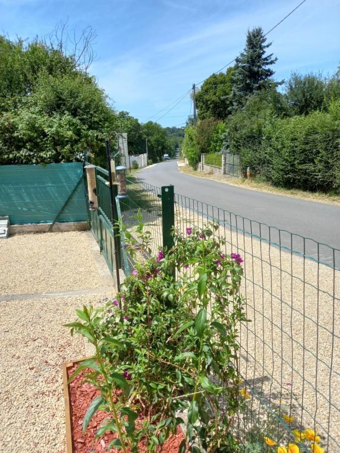 Chambres D' Hotes A Benaize Coulonges  Bagian luar foto